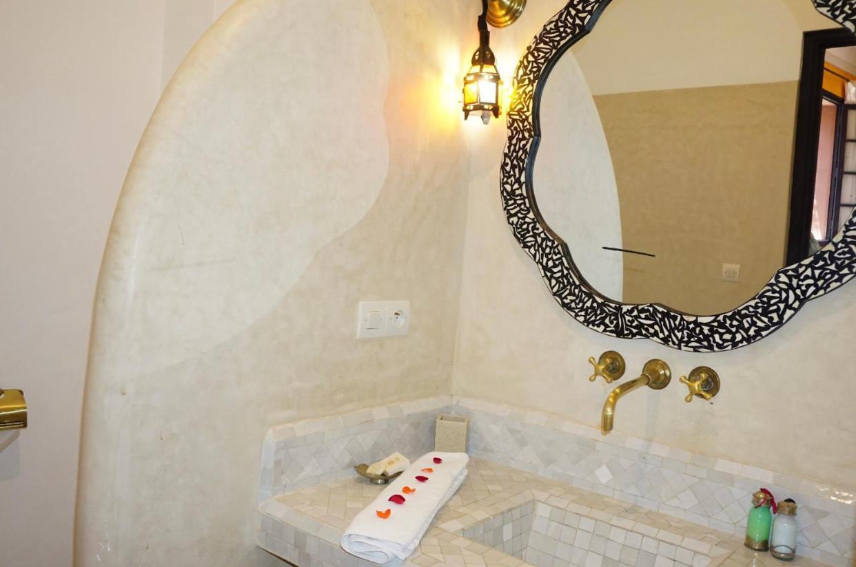 Riad New Moon Marrakesch Exterior foto